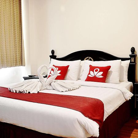 Zen Rooms Sultan Iskandar Muda Surabaya Bagian luar foto