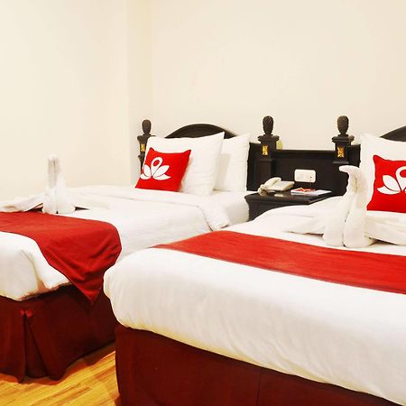 Zen Rooms Sultan Iskandar Muda Surabaya Bagian luar foto