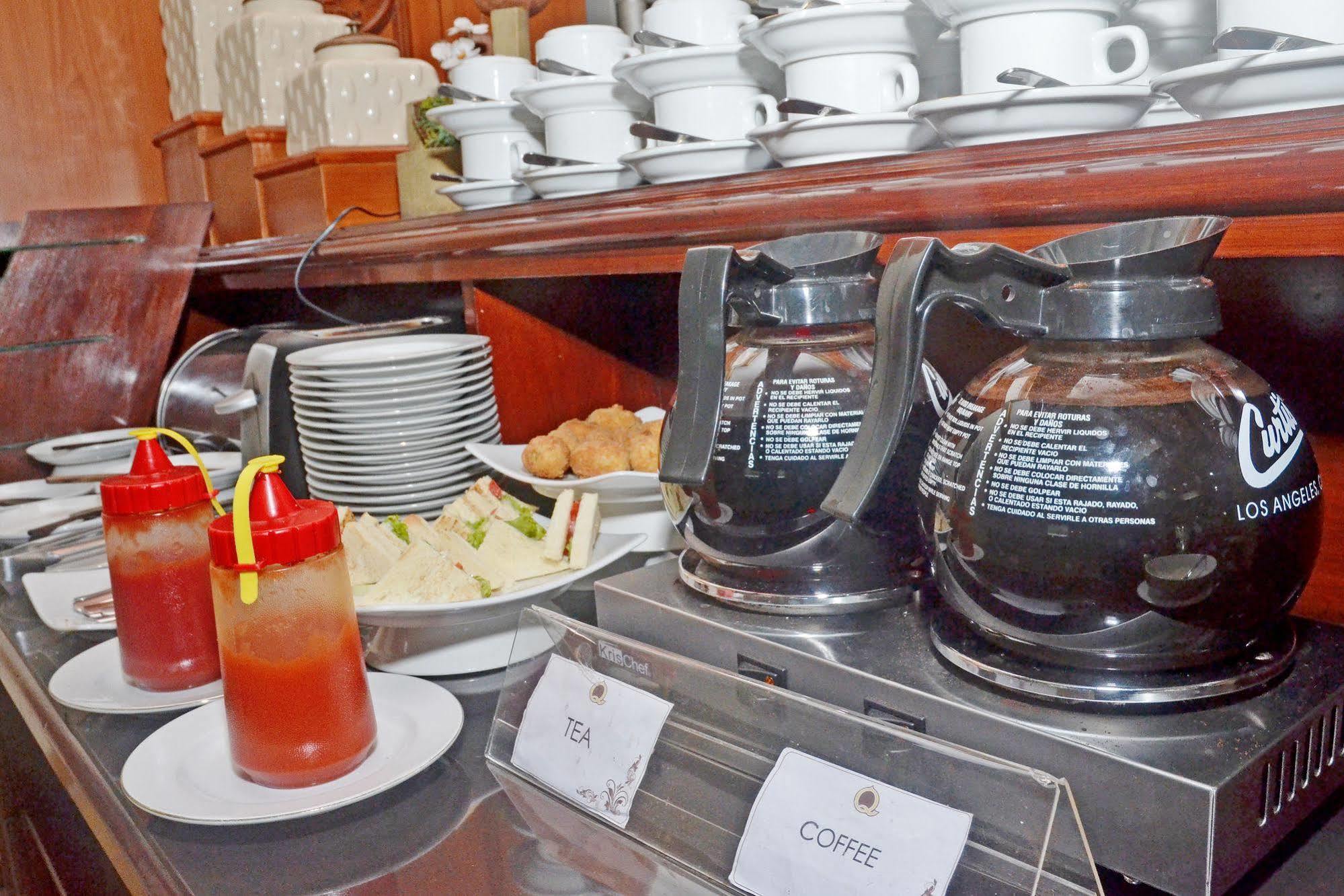 Zen Rooms Sultan Iskandar Muda Surabaya Bagian luar foto